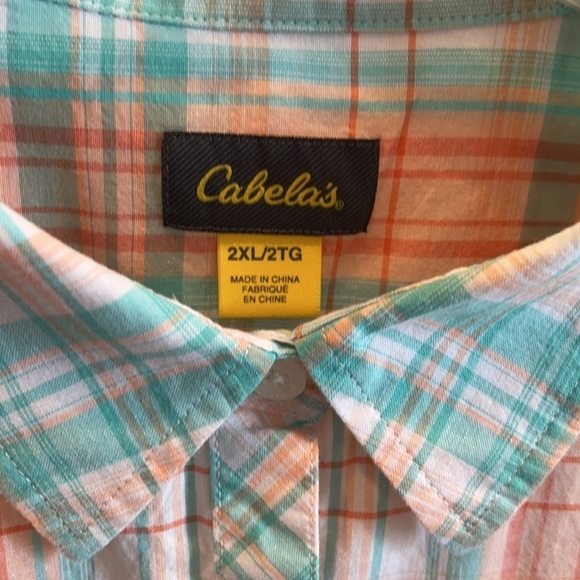 𝅺men’s Cabelas Button Down Short Sleeve Shirt (V) - Picture 2 of 5